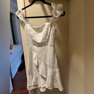 White mini dress selfie Leslie